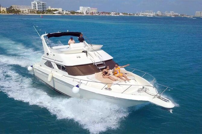 Cancun Private Yacht: 46-Foot (14-Meter) With Space for 15 - Inclusions and Exclusions