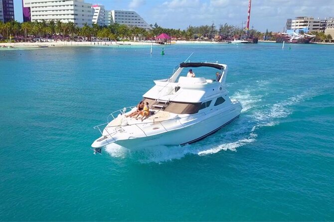 Cancun Private Yacht: 46-Foot (14-Meter) With Space for 15 - Customer Reviews and Ratings