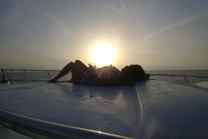 Cancun: Private Yacht Tour to Isla Mujeres Snorkel #GMBSR41 - Onboard Amenities & Included Perks