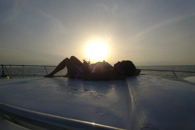 Cancun: Private Yacht Tour to Isla Mujeres With Snorkeling - Snorkeling Gear and Accessibility