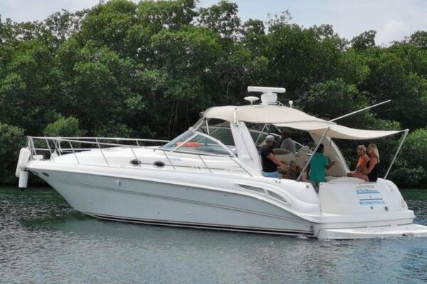 Cancun: Private Yacht Tour to Isla Mujeres With Snorkeling - Starting Location and Duration