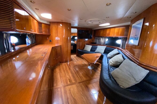 Cancun Private Yachts Rental in Mexico SUNSEEKER 60FT up to 20 Pax - Reviews and Testimonials