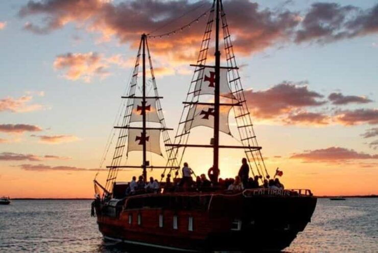 Cancun: Romantic Dinner and Sailing on a Beautiful Lagoon - Good To Know