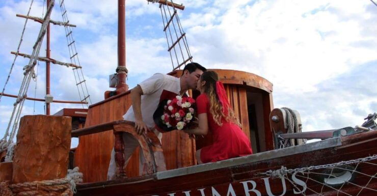 Cancun: Romantic Dinner on a Galleon With Sax Music & Drinks - Good To Know