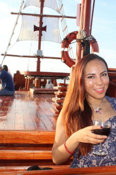 Cancun: Romantic Evening in Galleon With Dinner and Open Bar - Optional Add-ons