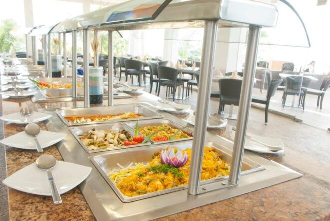 Cancun: Royal Garrafon Water Park - Park Facilities and Activities