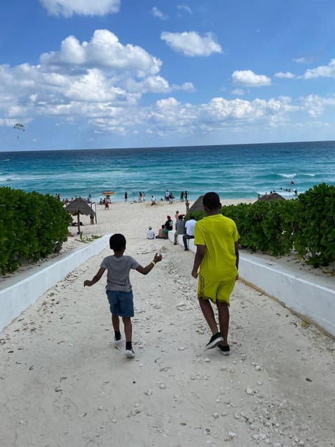 Cancun: Shopping Tour With Tequila Tasting and City Sights - Cancellation and Payment Options