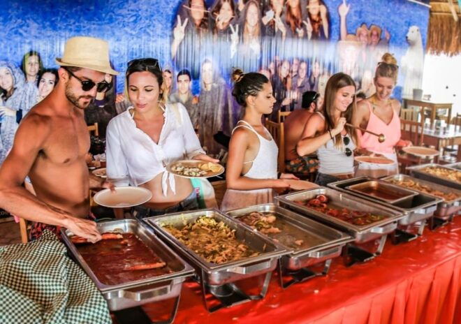 Cancun: Tour to Isla Mujeres in Catamaran With Snorkel - Dietary Restrictions