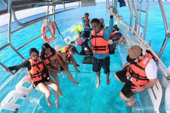 Cancun: Transparent Boat Tour With Soft Drinks - Meeting Point