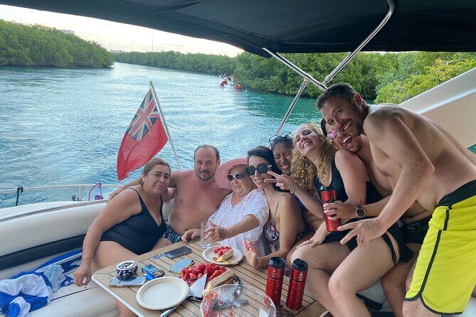 Cancun Yacht Rental for a private Caribbean Experience - FAQ