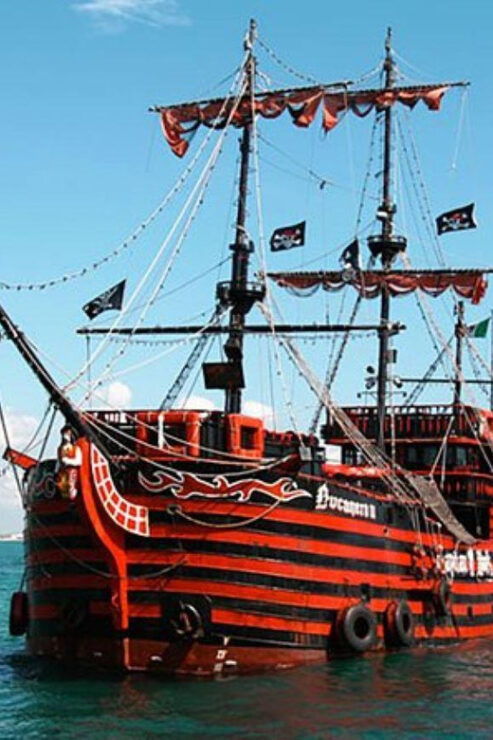 Cancun:Combo Capitan Hook Chicken Dinner + Tulum Cenote Tour - Good To Know