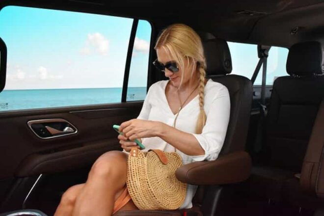 Cancun:Private Transfer Between Airport and Playa Del Carmen - Vehicle Options