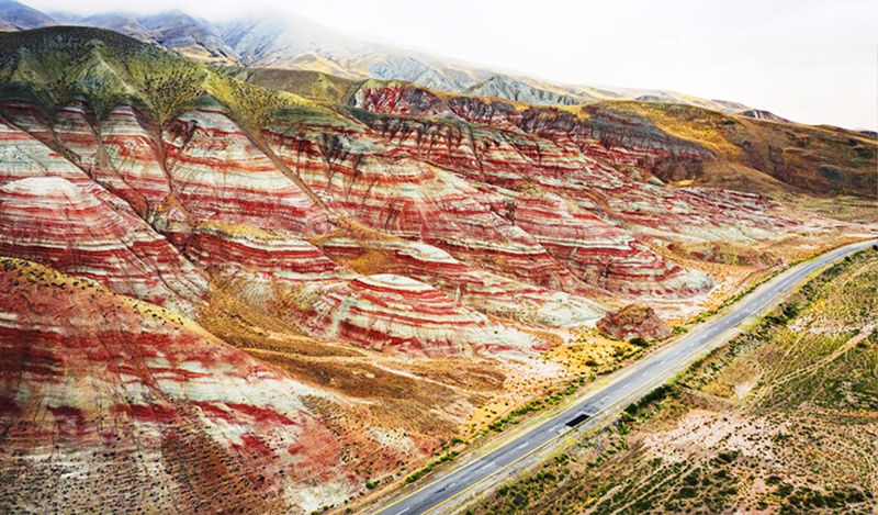 Candy Cane Mountains & Masazir Pink Lake Half-Day Tour - Besh Barmag, or Five Finger Mountain