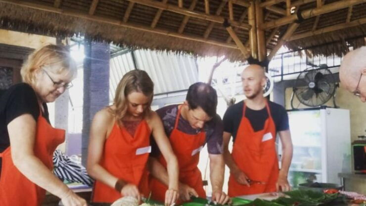 Canggu: Balinese Dishes Cooking Classs With Locals - Good To Know