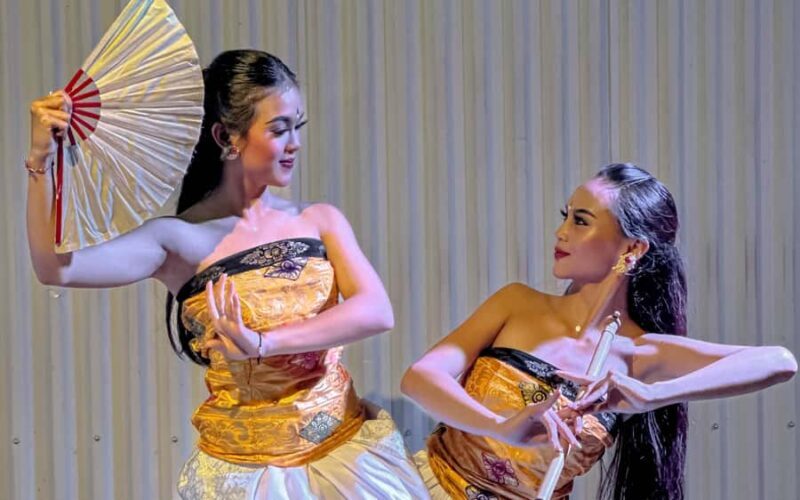 Canggu: Megibung Unique Dining Experience & Balinese Dance - Good To Know