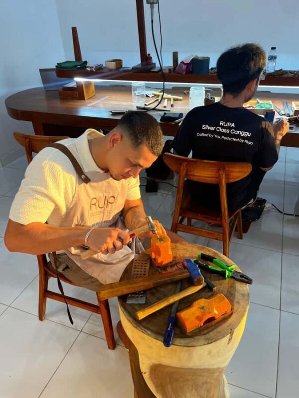 Canggu: Ring Making Class with Sunset & Photos Included - The Experience in Detail
