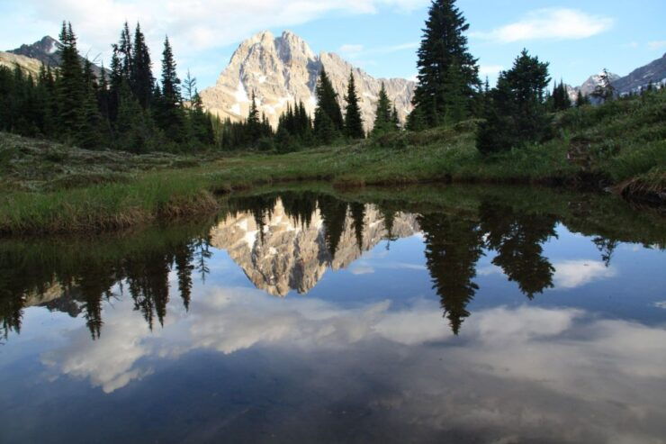 Canmore: NEW - Famous Mountains / Photo Safari Drive - 4hrs - Live English Guide and Small Groups