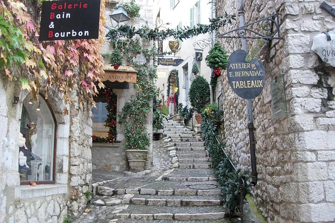 Cannes & Antibes, Shared Guided Tour From Nice - Highlights of the Tour