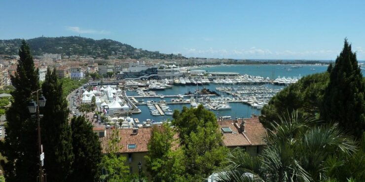 Cannes: Capture the Most Photogenic Spots With a Local - Tour Experience