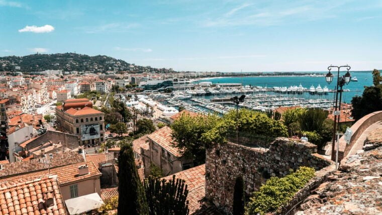 Cannes: Cinema and Scandals! Tour With an Actor Guide - Accessibility and Restrictions: Important Considerations