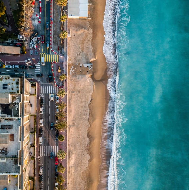 Cannes: Express Walk With a Local in 60 Minutes - Exploring La Croisette