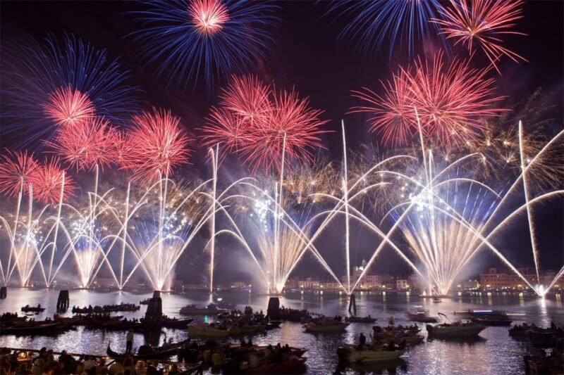 Cannes : Mandelieu Fireworks by private boat - Authentic Experiences from Reviewers