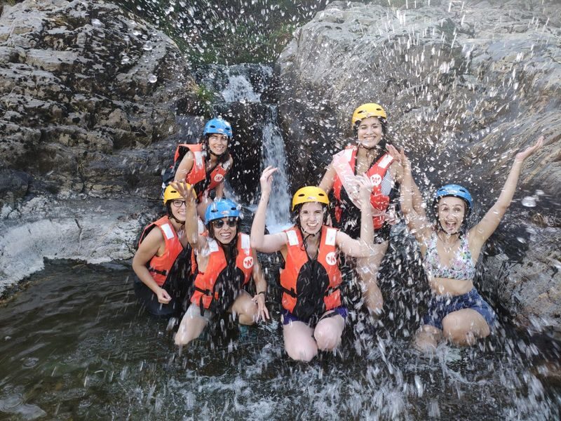 Cano-Rafting in the Paiva River, near Porto - Why the guide matters