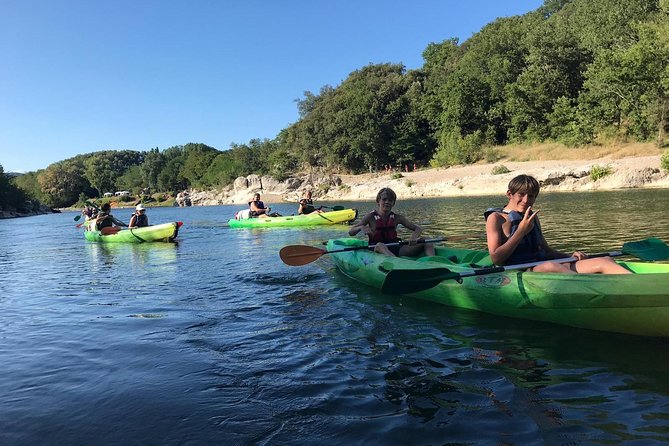 Canoe Descent Supervised for the Family - From 3 Years Old - Family Plus Label Inclusion