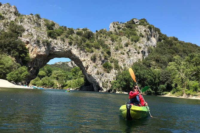Canoe Descent Supervised for the Family - From 3 Years Old - Experienced Guides and Instructors