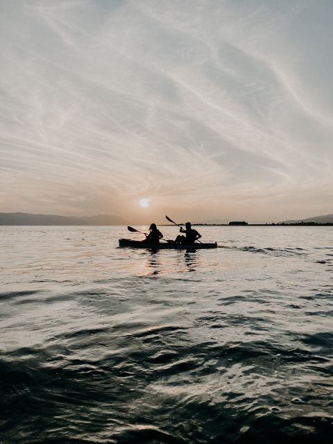 Canoe Ride in Mount Lavinia - Experience Highlights