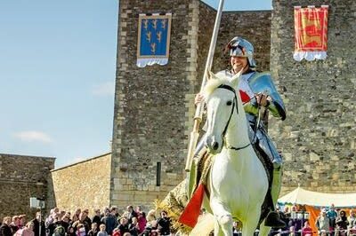 Canterbury and Dover Castle Guided Day Tour from London - Is the price worth it?