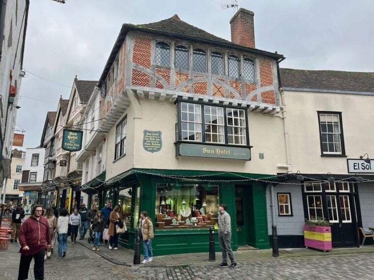 Canterbury: Private 2hr Walking Tour with a Blue Badge Guide - Why This Tour Offers Great Value