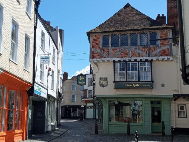 Canterbury: Walking Tour With Green Badge Guide - Important Information