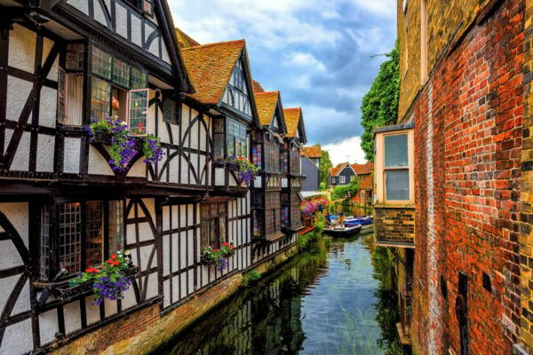 Canterbury: Walking Tour With Green Badge Guide - Canterburys Rich History