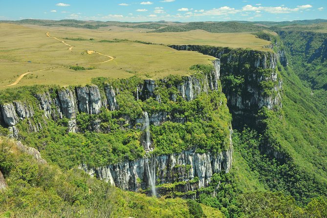 Canyon Itaimbezinho Tour: Trail With Picnic - Tour Overview