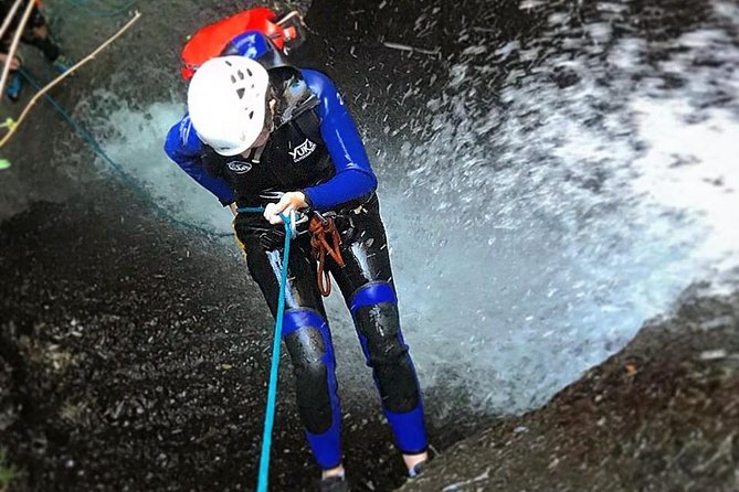 CANYONING Aquatic and Fun Route in Gran Canaria - Safety and Adventure Guarantee
