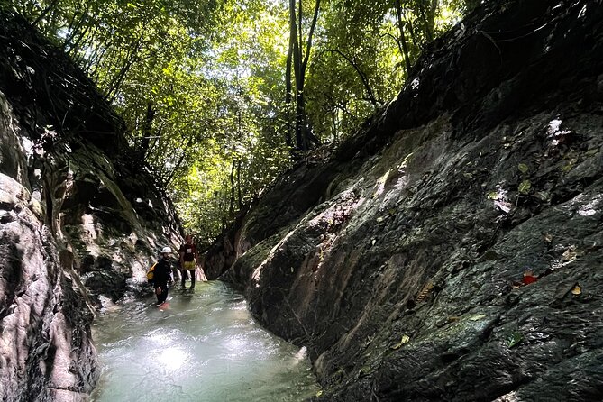 Canyoning Bonito River Near Santo Domingo - Meeting and Pickup Information
