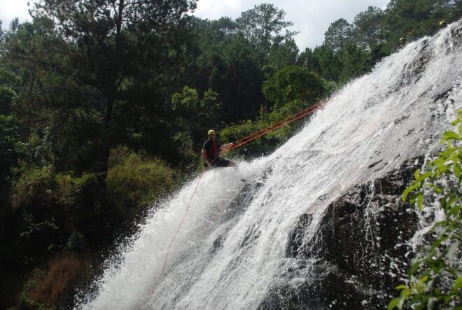 Canyoning Dalat Full Option With Lunch And Hot Chocolate - Safety Measures