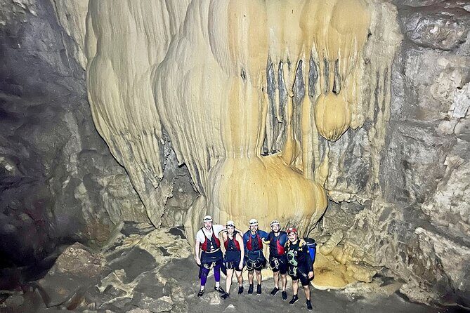 Canyoning El Chorreadero Cave- Adventure Chiapas - What to Expect from Your Canyoning Experience