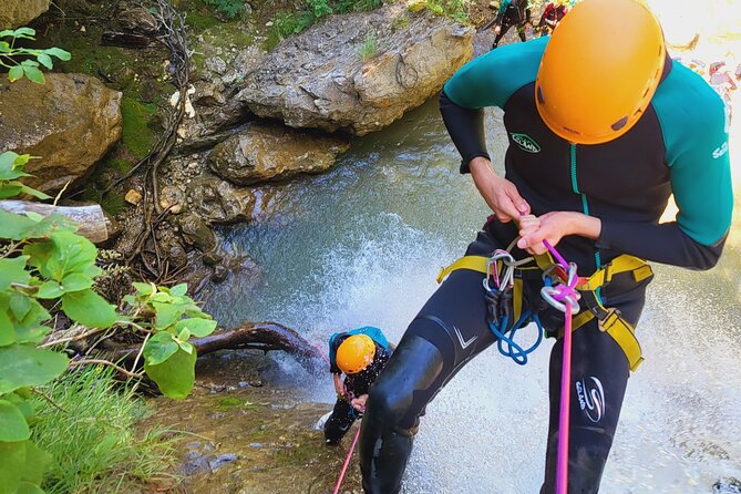Canyoning Grenoble: the Ecouges Canyon - Equipment and Meeting Point
