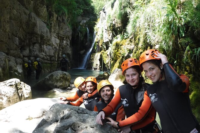 Canyoning in the Pyrenees - Directions to the Meeting Point in Escalona, Huesca