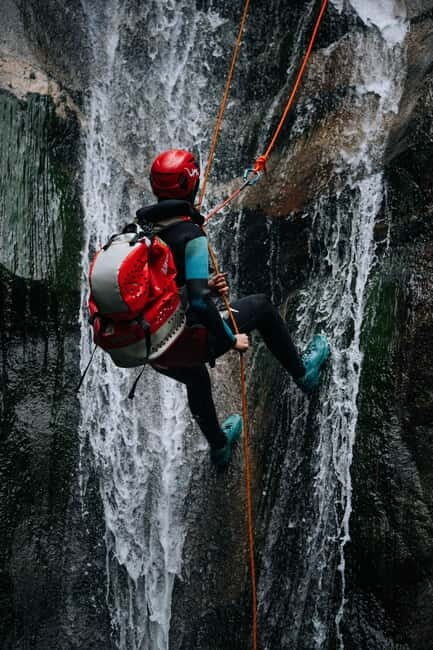 Canyoning in Vall de Núria (Girona) - Canyoning in Vall de Núria (Girona)