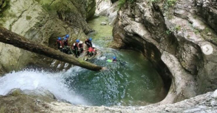 Canyoning Tour - Ecouges Lower Part in Vercors - Grenoble - Activity Description