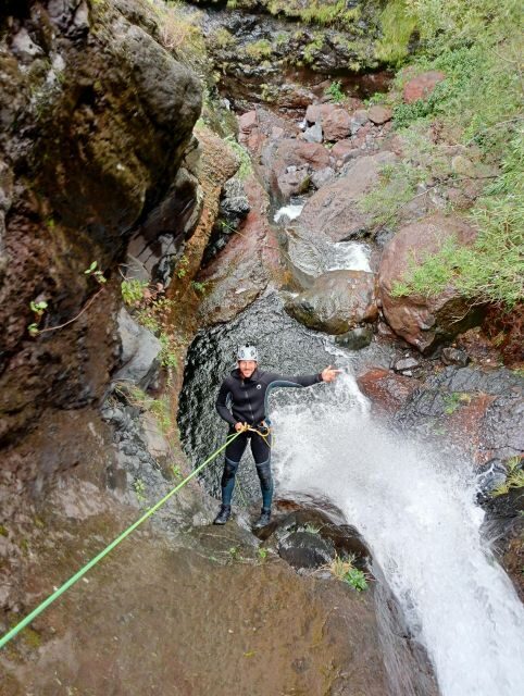 Canyoning tour: Private - An In-Depth Look at the Madeira Canyoning Experience