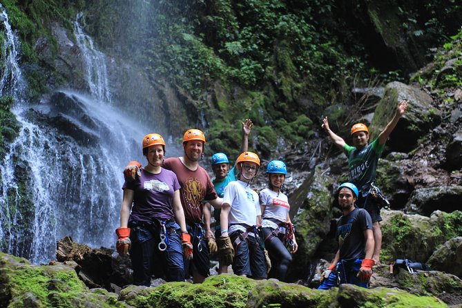 Canyoning Waterfall Rappeling Maquique Adventure Near To Arenal Volcano - Overview and Location