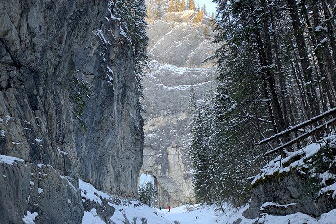 Canyons & Cave Paintings - 3hr Hike /Winter Ice Cleats Included - Good To Know