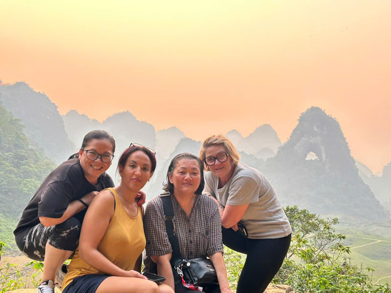 Cao Bang: Ban Gioc Waterfall, Nguom Ngao Cave & Gods Eye Mountain Day Tour - The guide can shape the whole experience