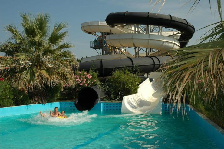 Cap D'Agde: Aqualand Water Park Entry Ticket - Attractions and Activities