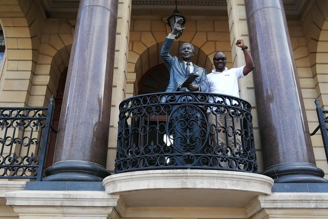 Cape-Experience Small Group to Chapmans Peak & Penguin Colony - Memorable Cape Town Moments