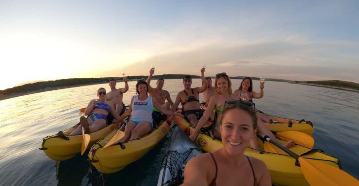 Cape Kamenjak: Sunset Kayak/SUP Wine Tour - Itinerary and Activities